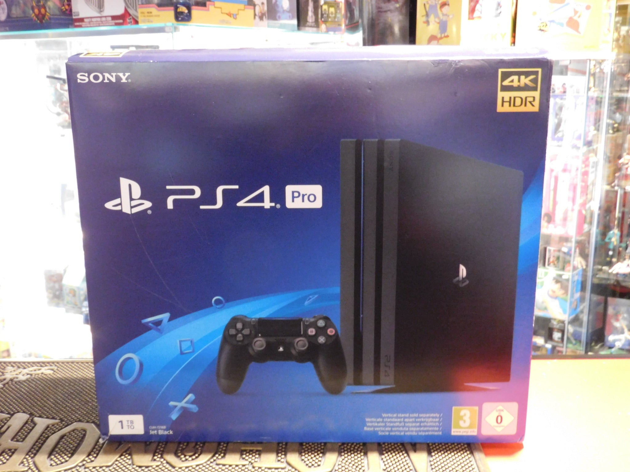 PLAYSTATION 4 PRO CONSOLE