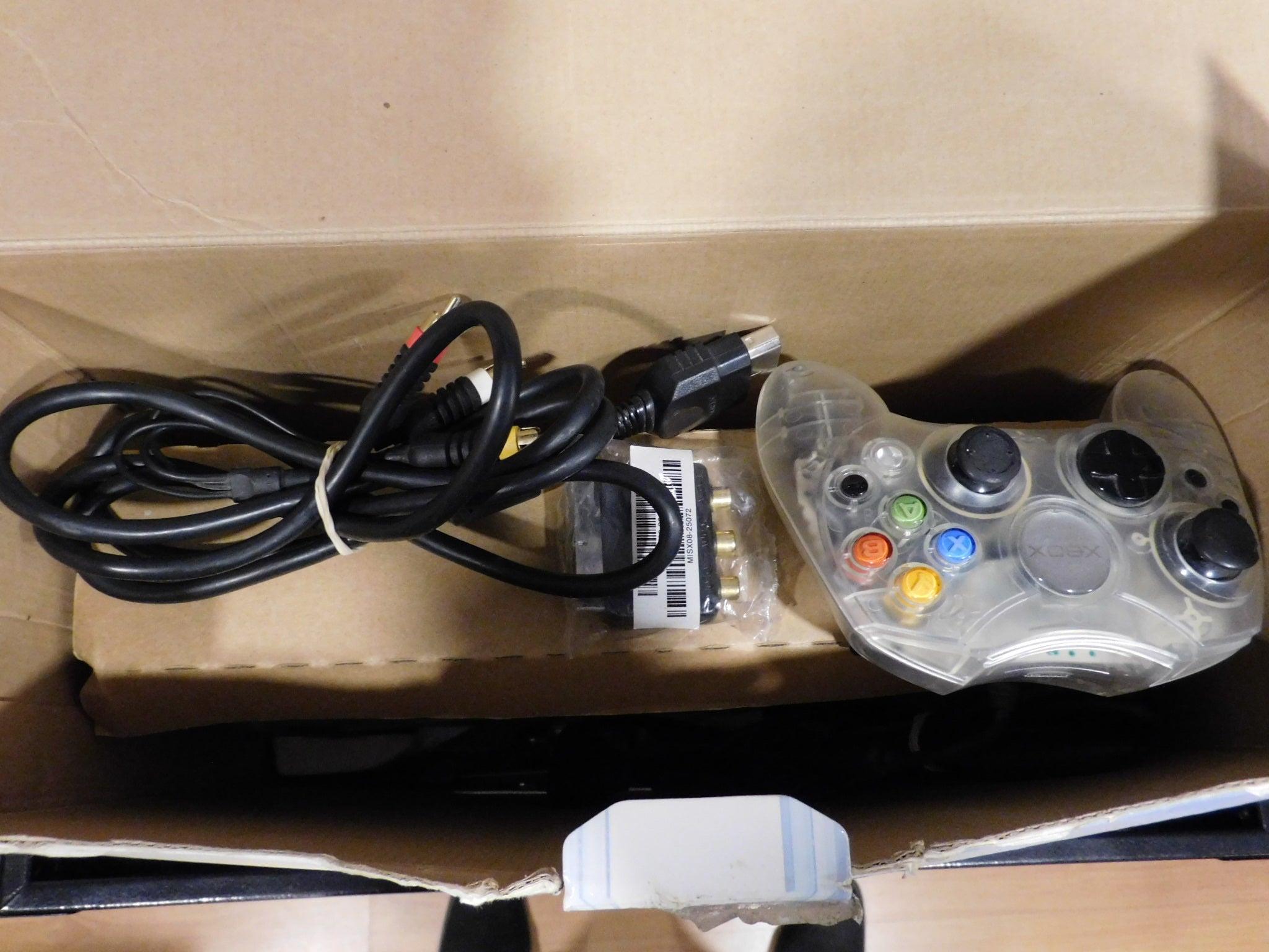 XBOX CLASSIC  CONSOLE LIMITED EDITION CRYSTAL VERSION