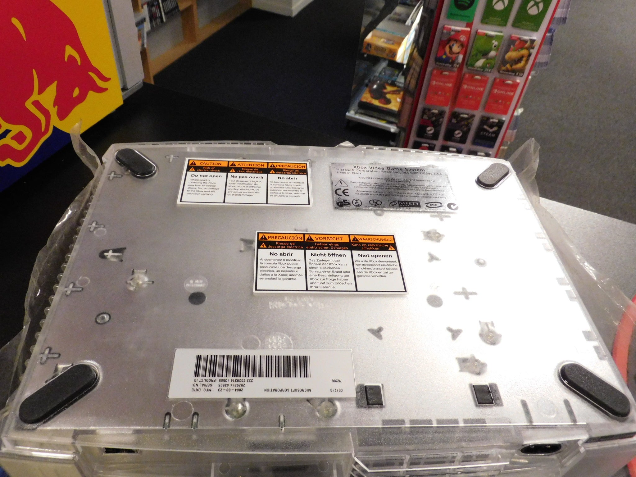 XBOX CLASSIC  CONSOLE LIMITED EDITION CRYSTAL VERSION (FOR DISPLAY ONLY)