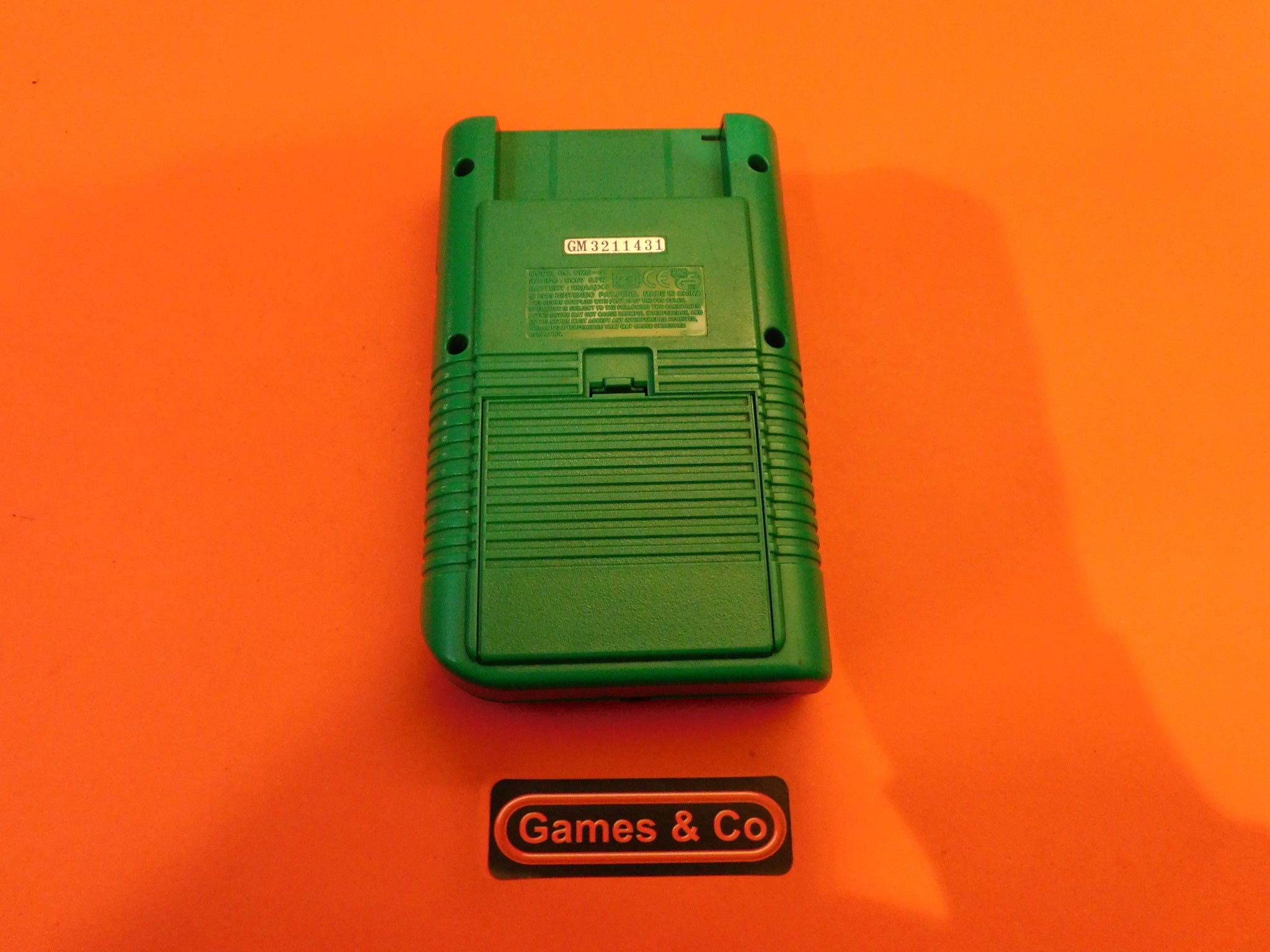 GAMEBOY CLASSIC PLAY IT LOUD  CONSOLE