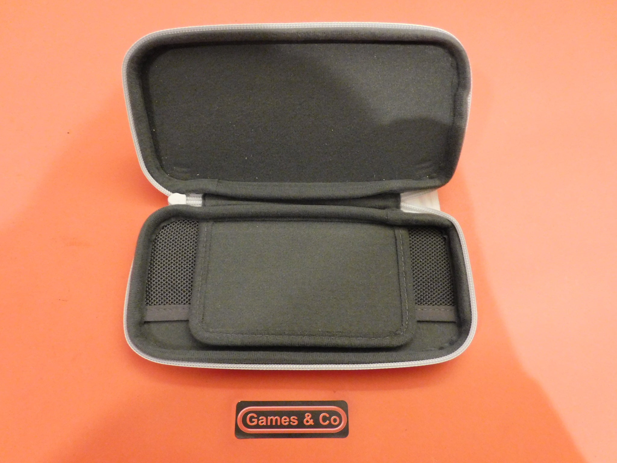 OPBERGHOES NINTENDO SWITCH LITE