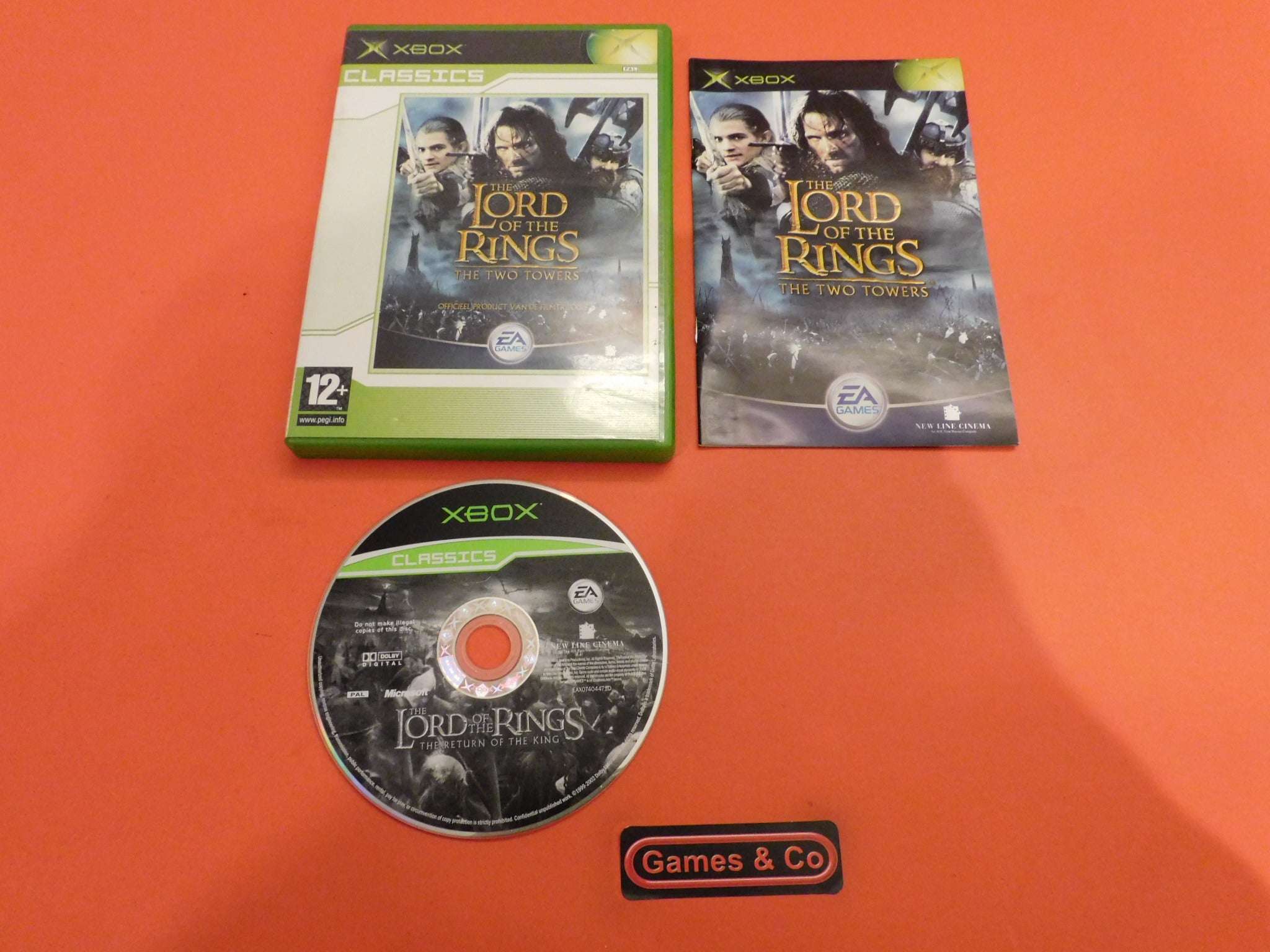 THE LORD OF THE RINGS THE TWO TOWERS