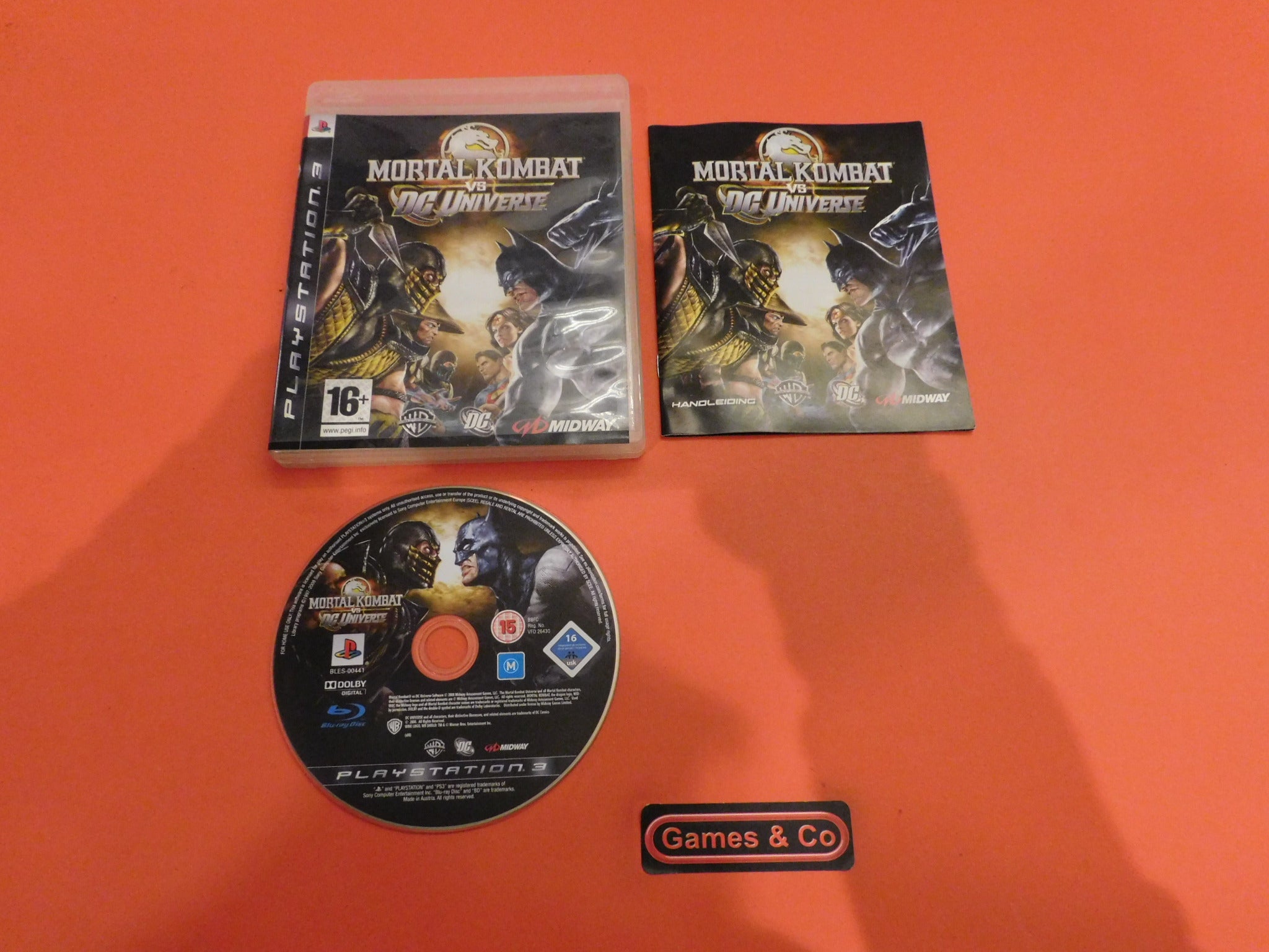 MORTAL KOMBAT VS DC UNIVERSE
