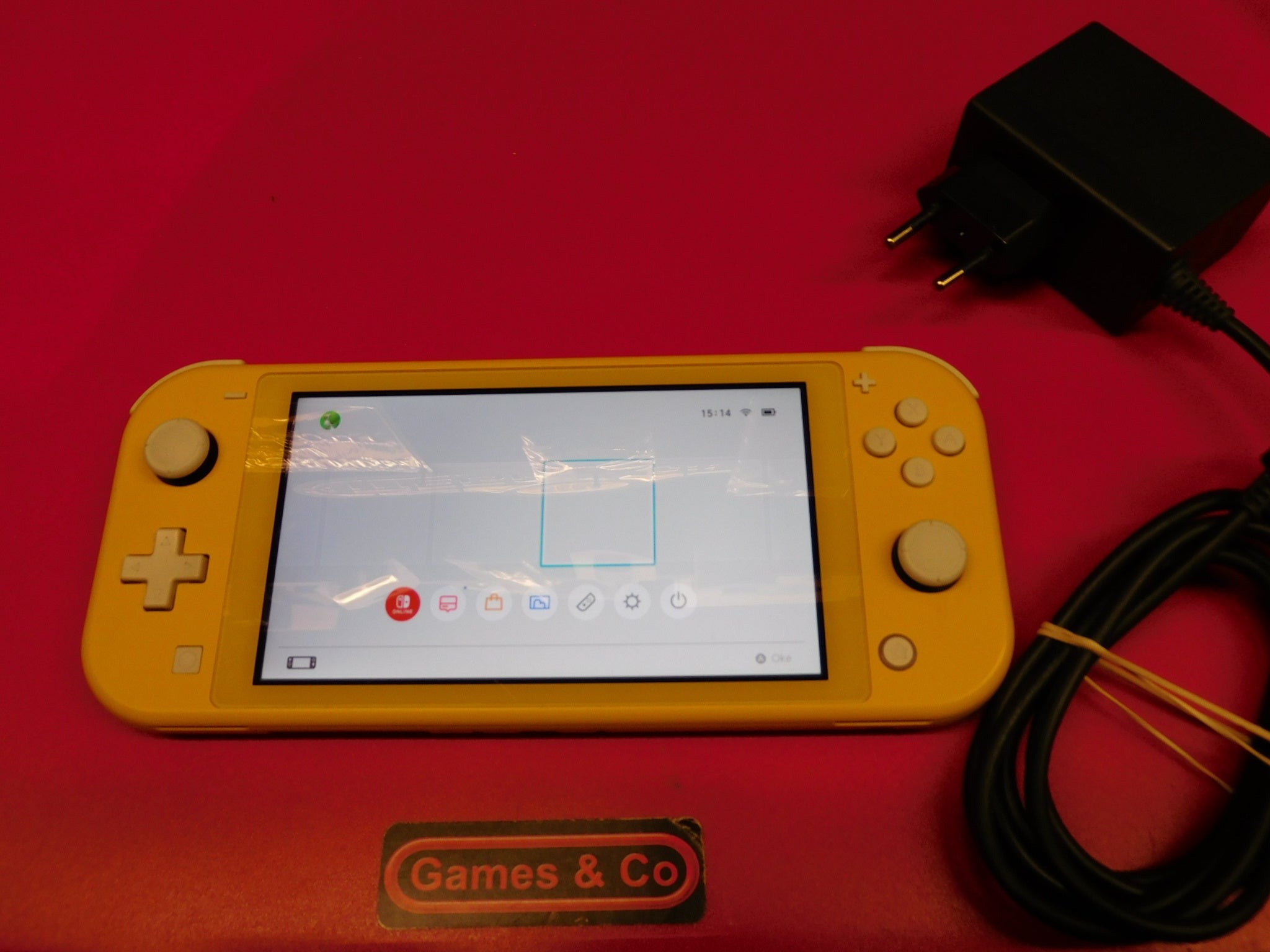 NINTENDO SWITCH LITE CONSOLE
