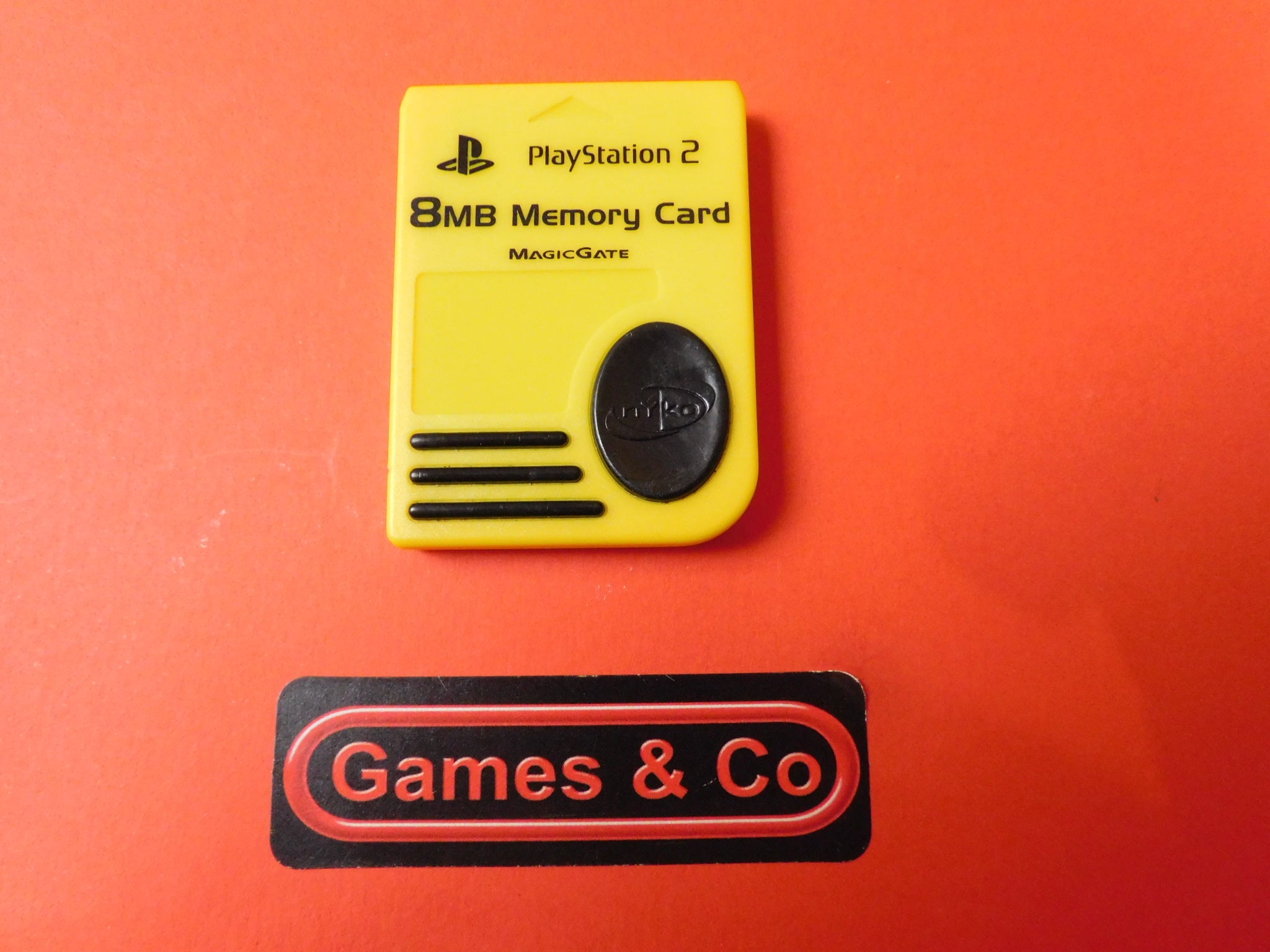 PLAYSTATION 2 MEMORY CARD