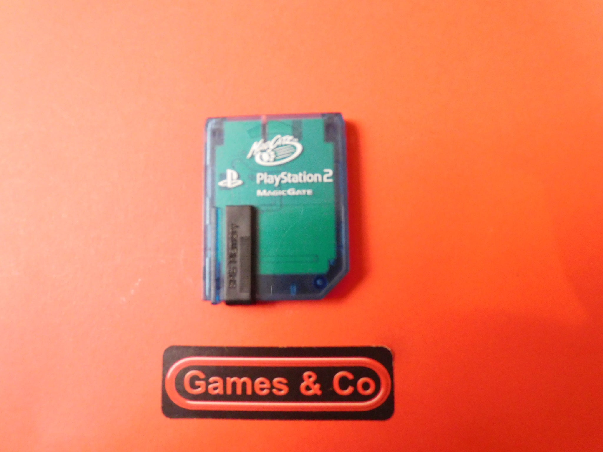 PLAYSTATION 2 MEMORY CARD