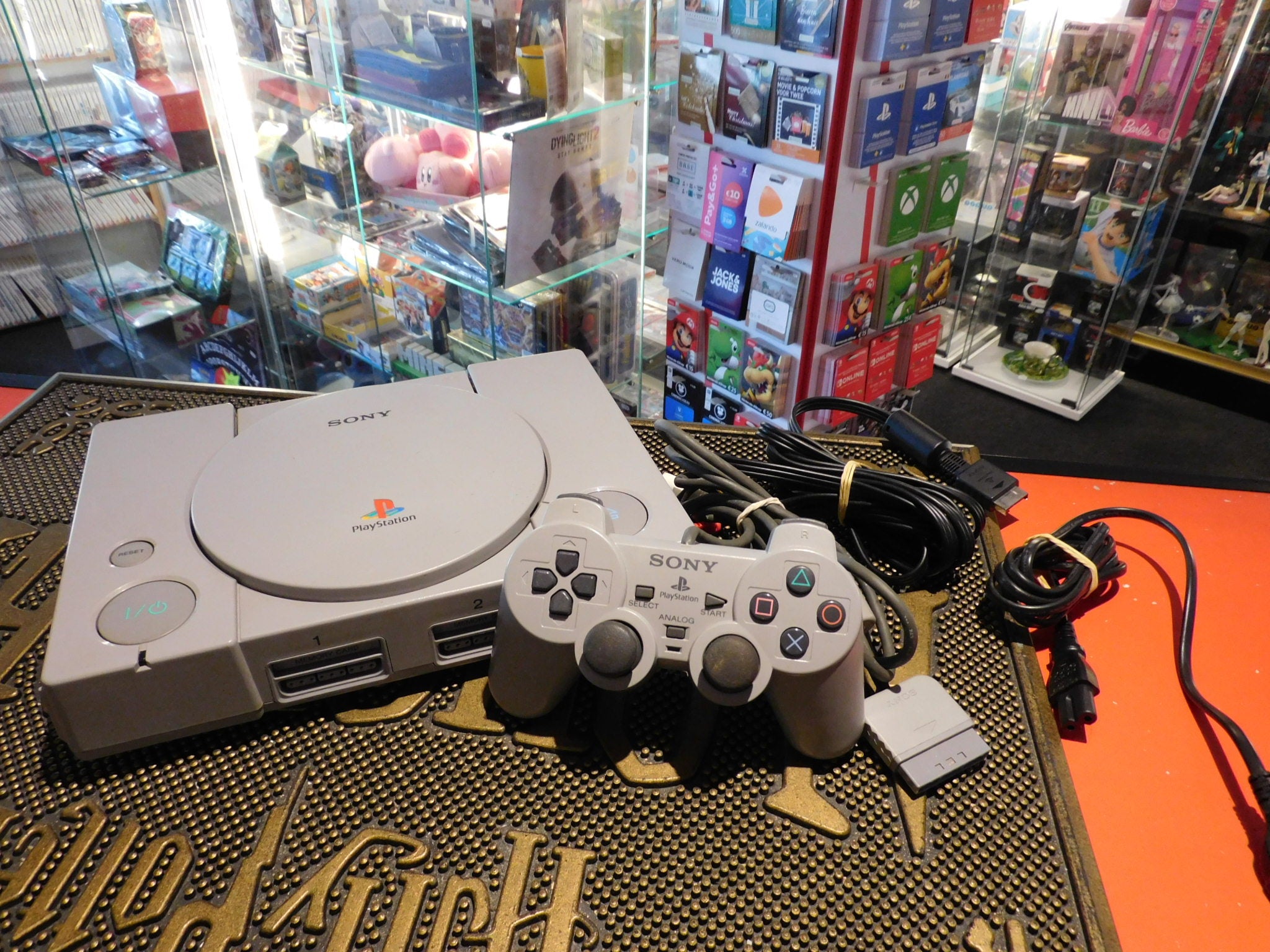 PLAYSTATION 1 CONSOLE