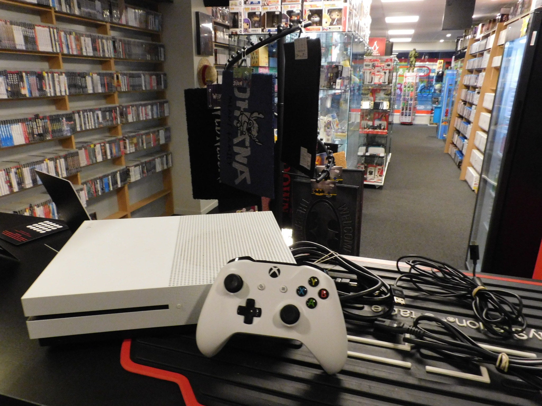 XBOX ONE  S CONSOLE  500GB