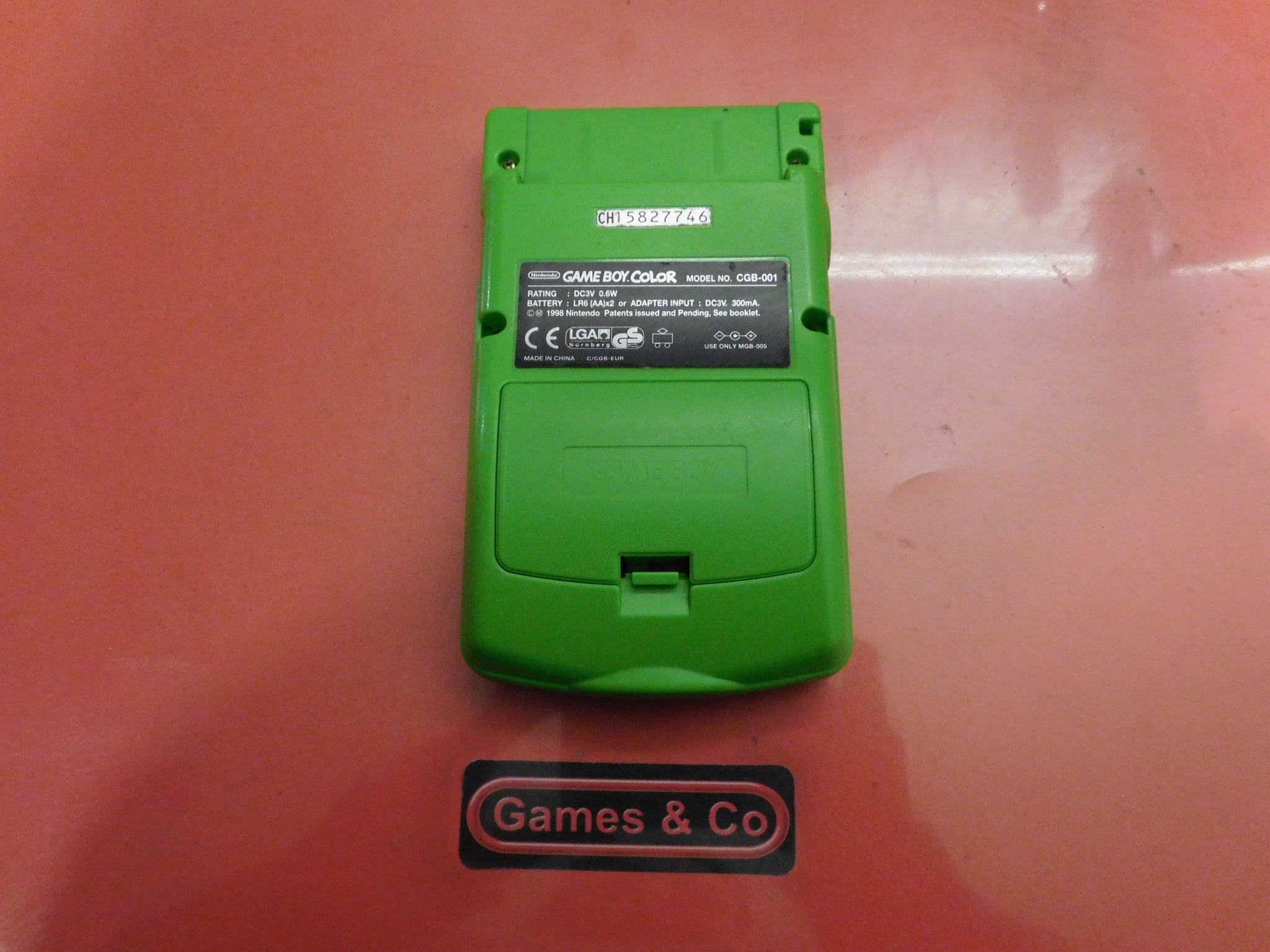 GAME BOY COLOR CONSOLE