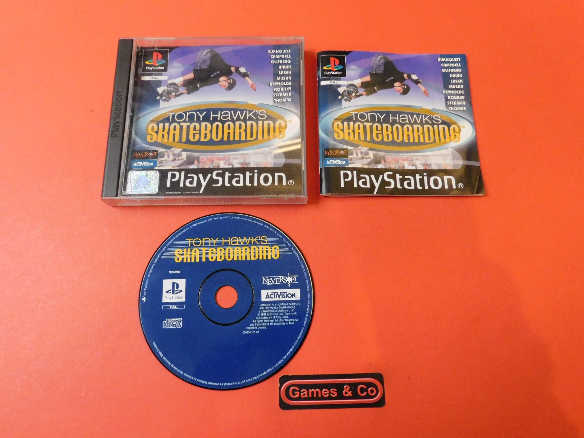 TONY HAWK'S SKATEBOARDING