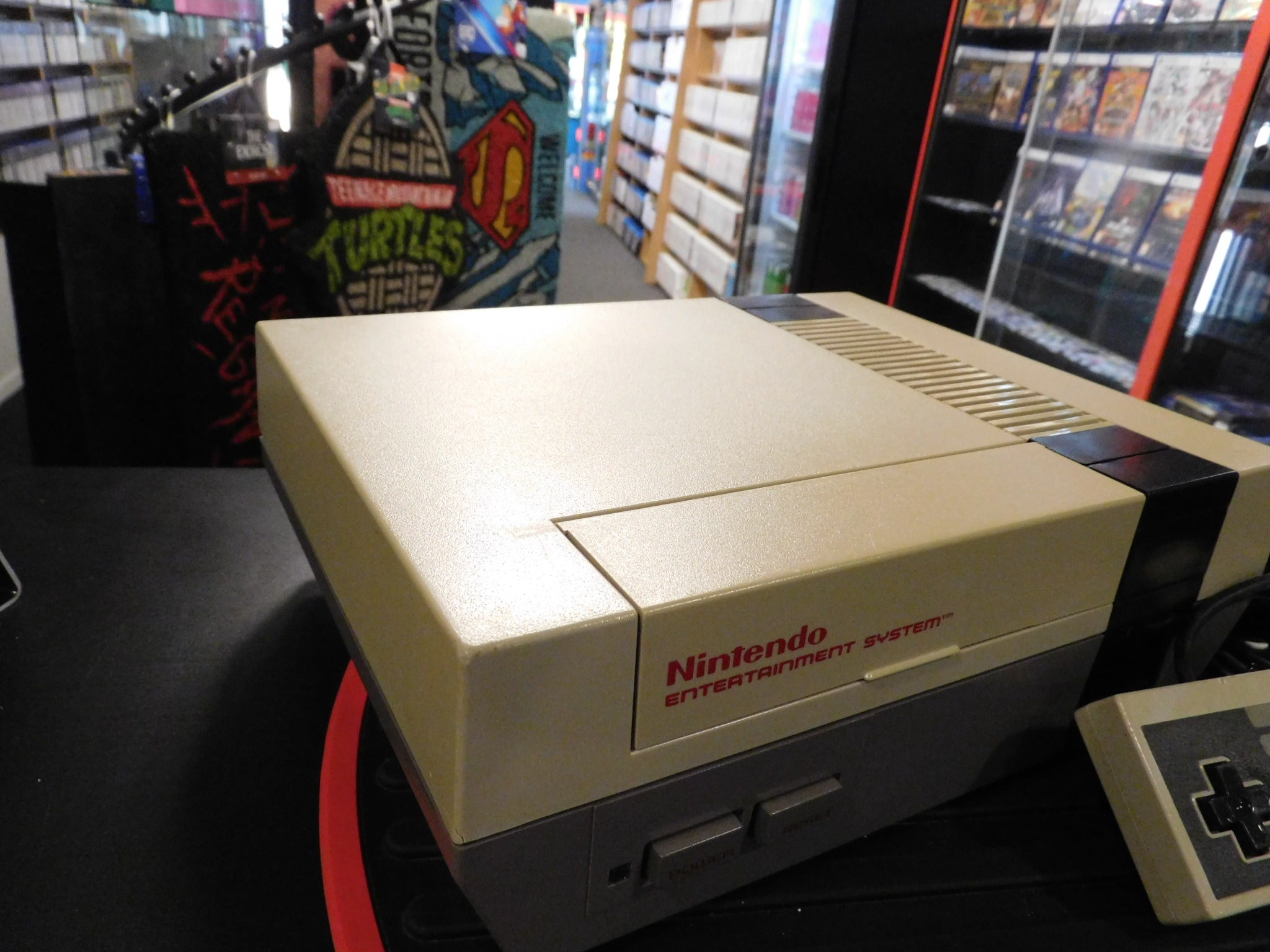 NINTENDO NES CONSOLE