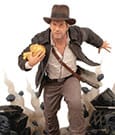 Indiana Jones: Raiders of the Lost Ark Deluxe Gallery PVC Statue Escape with Idol 25 cm