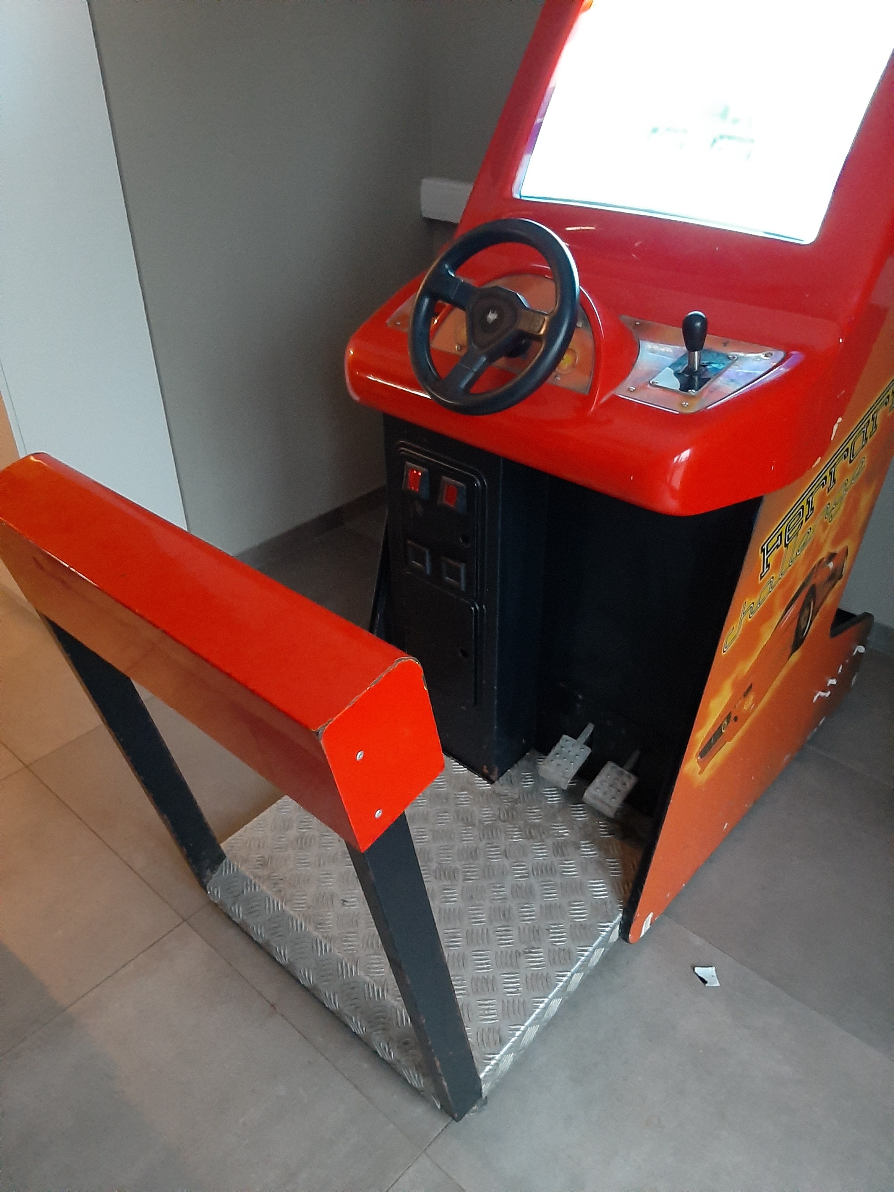 Racing arcade Ferrari Challenge