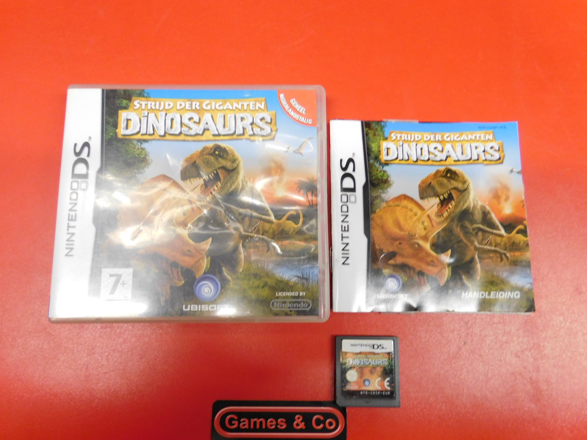 STRIJD DER GIGANTEN DINOSAURS